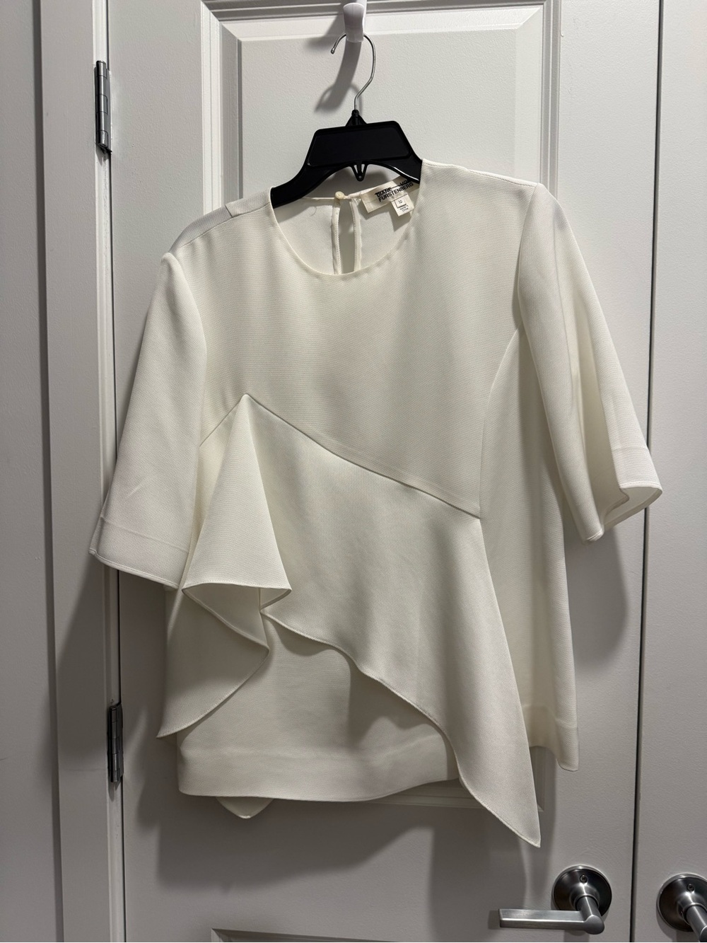 Diane Von Furstenberg Cream Asymmetric Ruffle Blouse